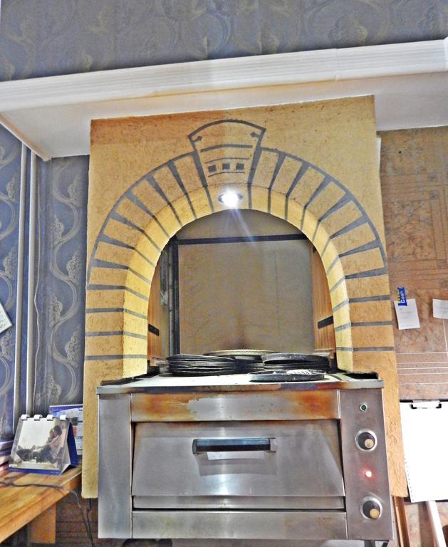 Caffe Pizzeria I Apartmani Bona Fides Nm Nova Varoš Екстериор снимка