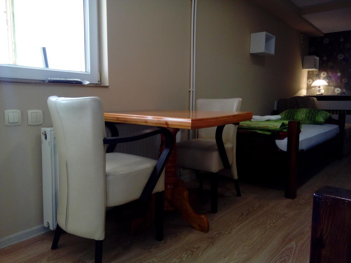 Caffe Pizzeria I Apartmani Bona Fides Nm Nova Varoš Екстериор снимка