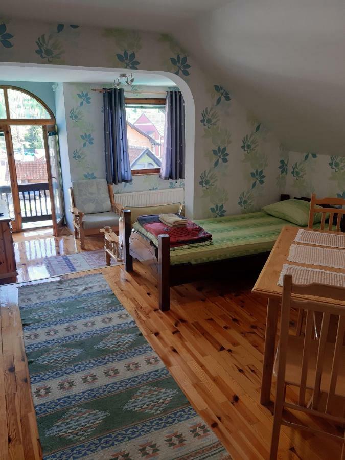 Caffe Pizzeria I Apartmani Bona Fides Nm Nova Varoš Екстериор снимка